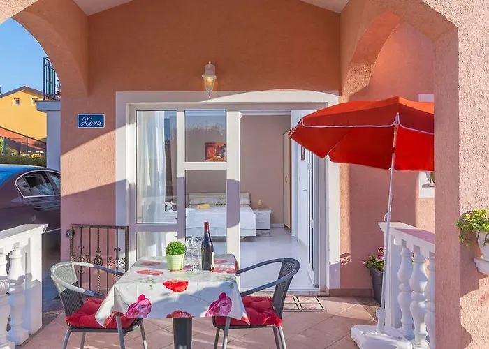 Zora Gostinjska kuća Buzinija